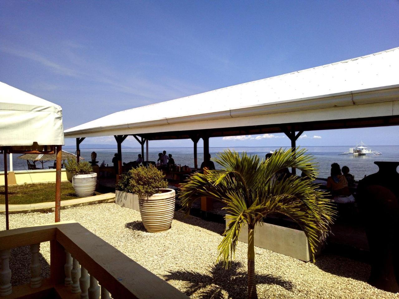 Ocean Bay Beach Resort Dalaguete Esterno foto